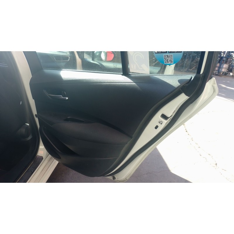 Recambio de elevalunas trasero derecho para toyota corolla sedán (_e21_) 1.8 vvti hybrid (zwe211, mzea12) referencia OEM IAM   