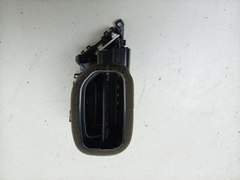 Recambio de aireador central derecho para volkswagen t-roc (a11, d11) 1.5 tsi referencia OEM IAM   