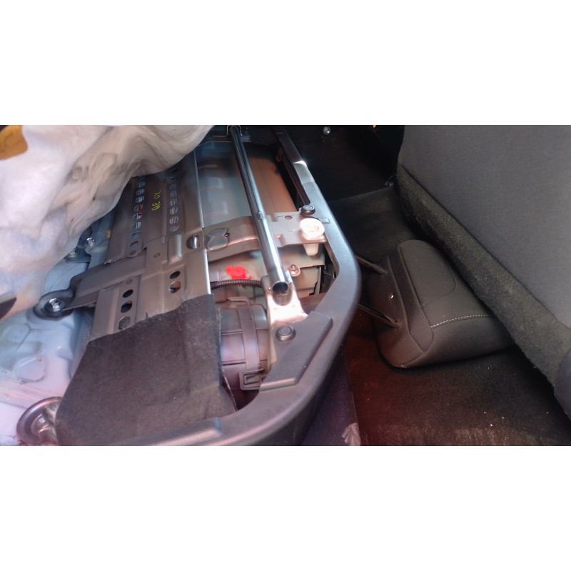 Recambio de bateria para toyota corolla sedán (_e21_) 1.8 vvti hybrid (zwe211, mzea12) referencia OEM IAM   