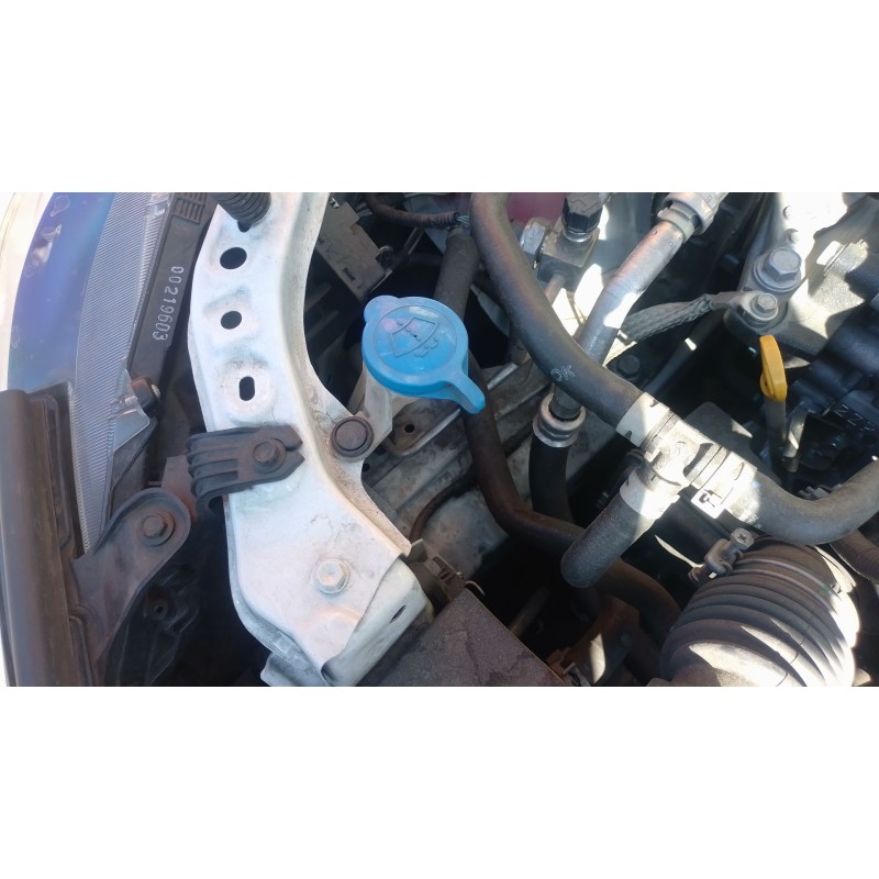 Recambio de deposito limpia para toyota corolla sedán (_e21_) 1.8 vvti hybrid (zwe211, mzea12) referencia OEM IAM   
