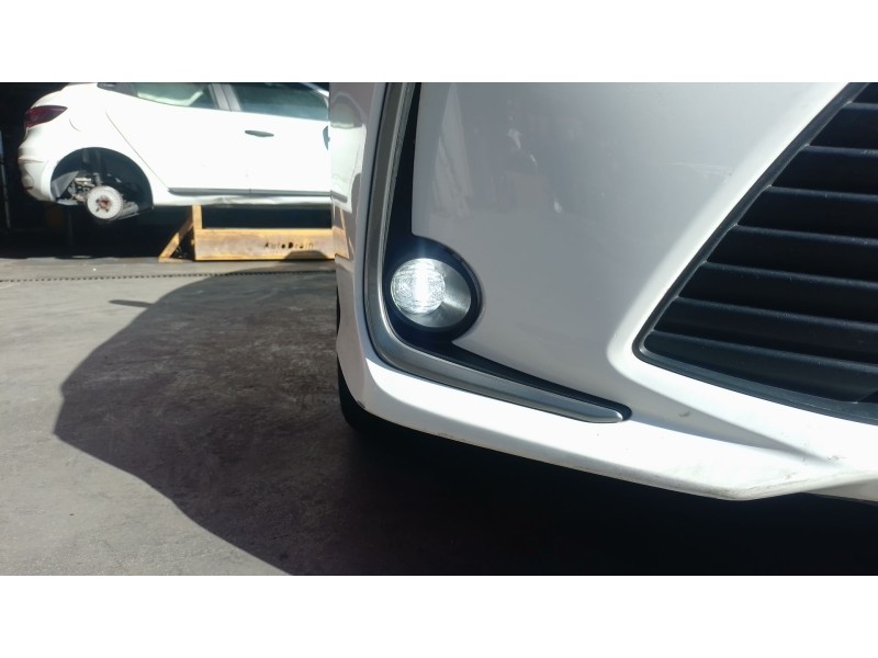 Recambio de faro antiniebla derecho para toyota corolla sedán (_e21_) 1.8 vvti hybrid (zwe211, mzea12) referencia OEM IAM   