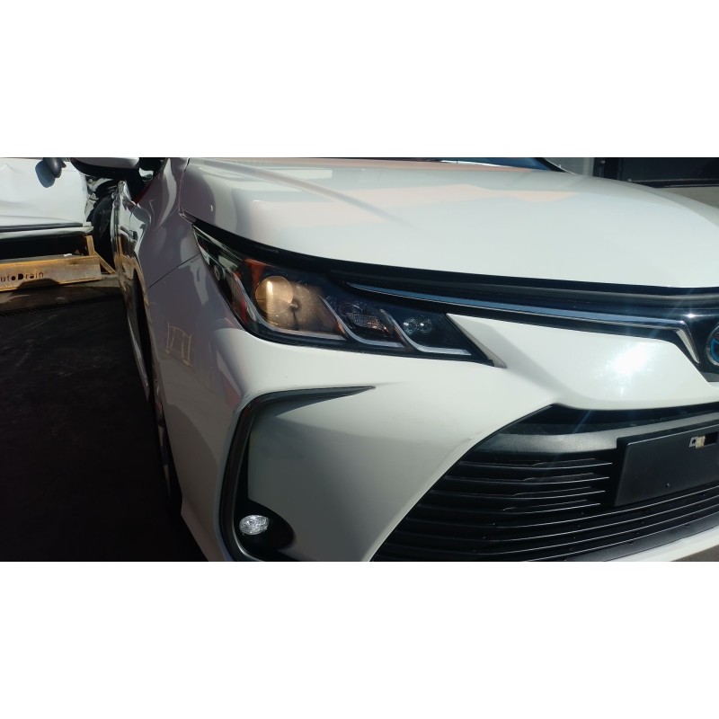 Recambio de faro derecho para toyota corolla sedán (_e21_) 1.8 vvti hybrid (zwe211, mzea12) referencia OEM IAM   