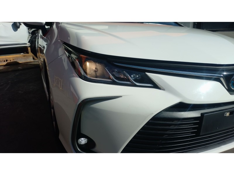 Recambio de faro derecho para toyota corolla sedán (_e21_) 1.8 vvti hybrid (zwe211, mzea12) referencia OEM IAM   