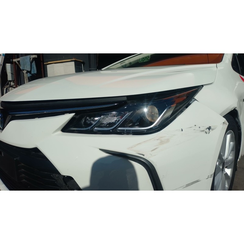 Recambio de faro izquierdo para toyota corolla sedán (_e21_) 1.8 vvti hybrid (zwe211, mzea12) referencia OEM IAM   