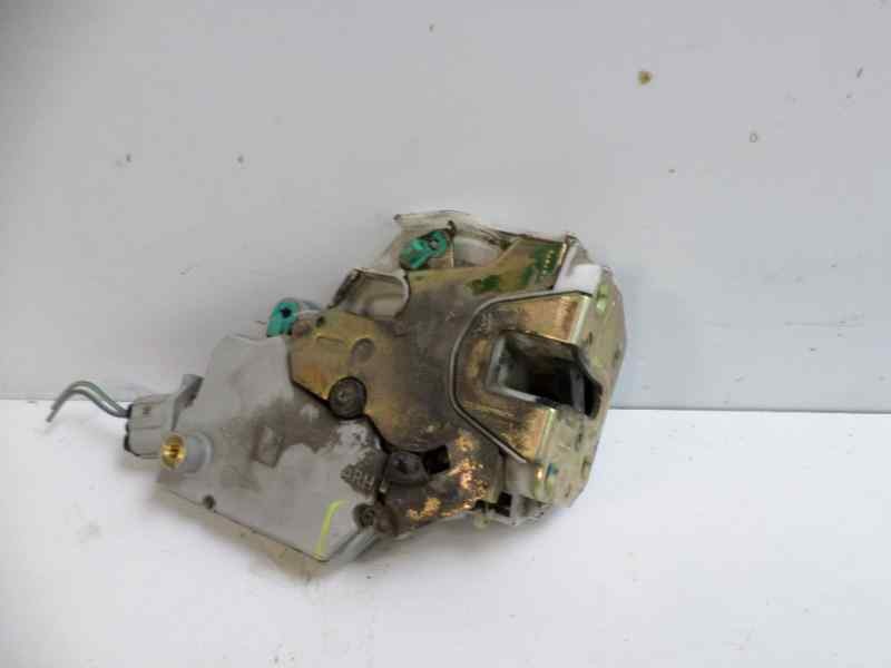 Recambio de cerradura puerta trasera derecha para nissan primera berlina (p11) básico referencia OEM IAM   