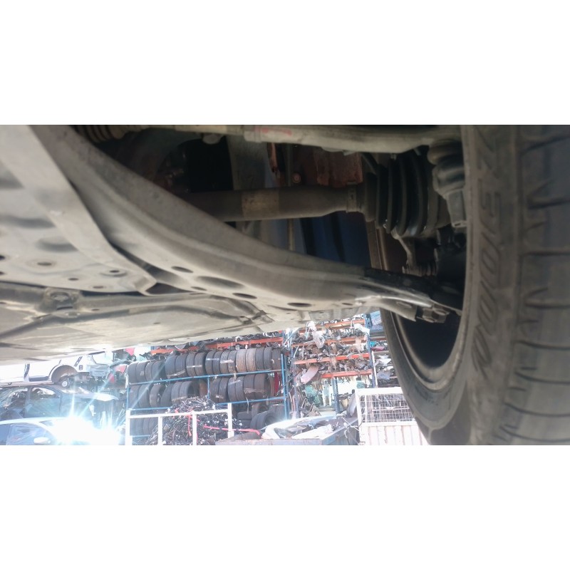 Recambio de brazo suspension inferior delantero derecho para toyota corolla sedán (_e21_) 1.8 vvti hybrid (zwe211, mzea12) refer