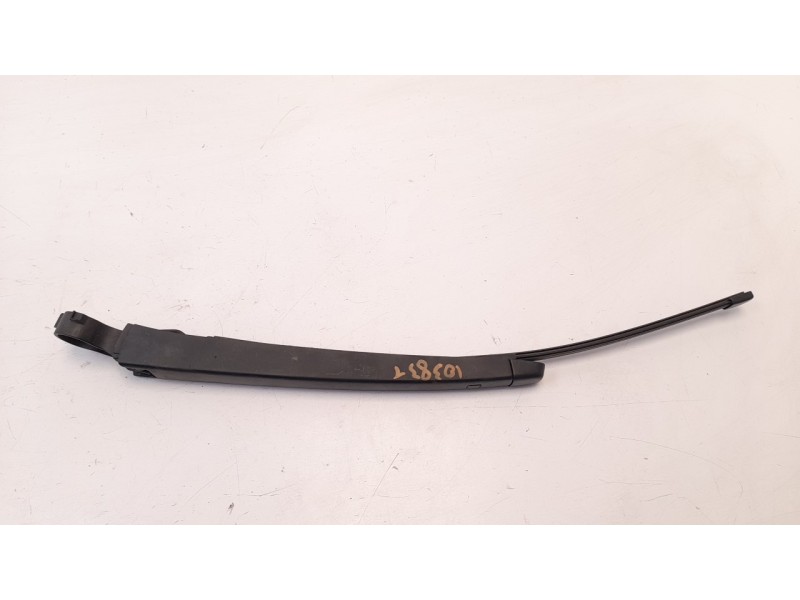Recambio de brazo limpia trasero para skoda fabia 1.2 tsi referencia OEM IAM 5G9955707  
