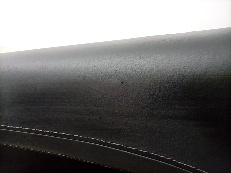 Recambio de guarnecido puerta delantera izquierda para aston martin rapide 5.9 v12 cat referencia OEM IAM  AD4323903 