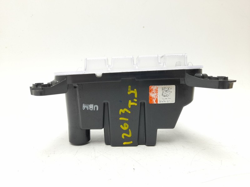 Recambio de faro antiniebla trasero derecho para hyundai inster ax referencia OEM IAM  92406GX100 