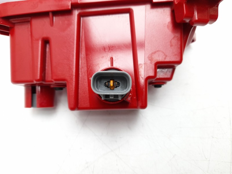 Recambio de faro antiniebla trasero izquierdo para hyundai inster ax referencia OEM IAM  92405GX150 