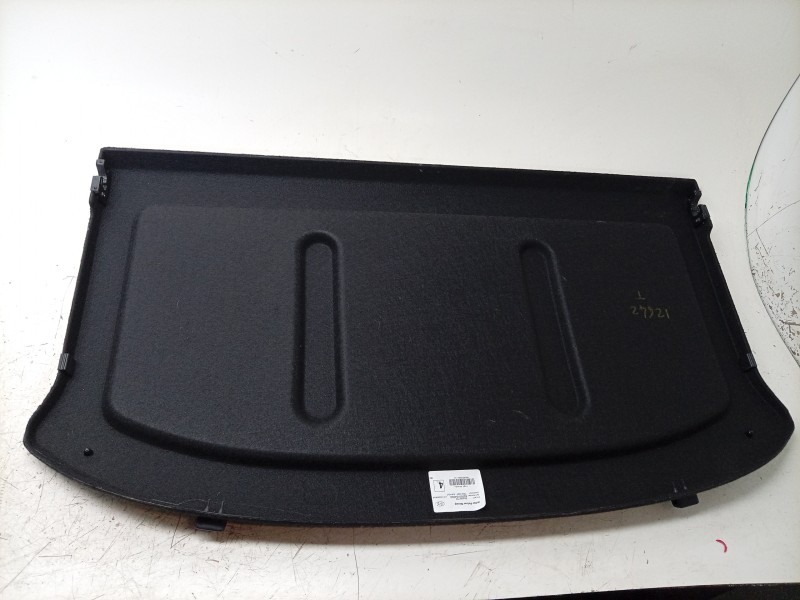 Recambio de bandeja trasera para hyundai i30 (pde, pd, pden) 1.0 t-gdi referencia OEM IAM  85930G4000 