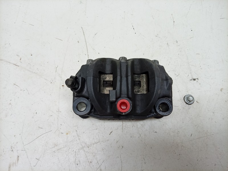 Recambio de pinza de freno delantera izquierda para honda cb (501cc - ) cb 650 r (rh08, rh02) referencia OEM IAM  45150MJPG52 
