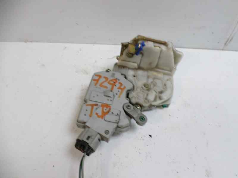 Recambio de cerradura puerta trasera derecha para nissan primera berlina (p11) básico referencia OEM IAM   