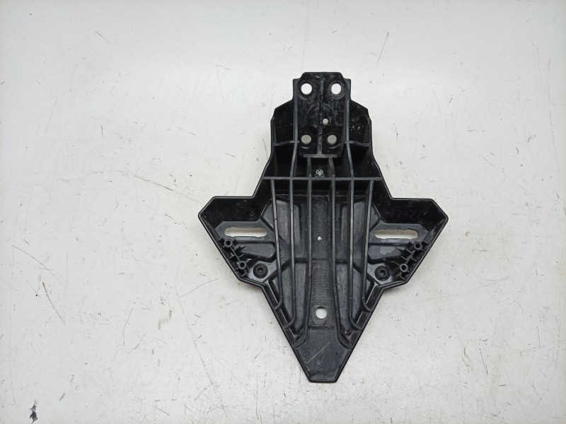 Recambio de portamatriculas para honda cb (501cc - ) cb 650 r (rh08, rh02) referencia OEM IAM  80101MKYD50 