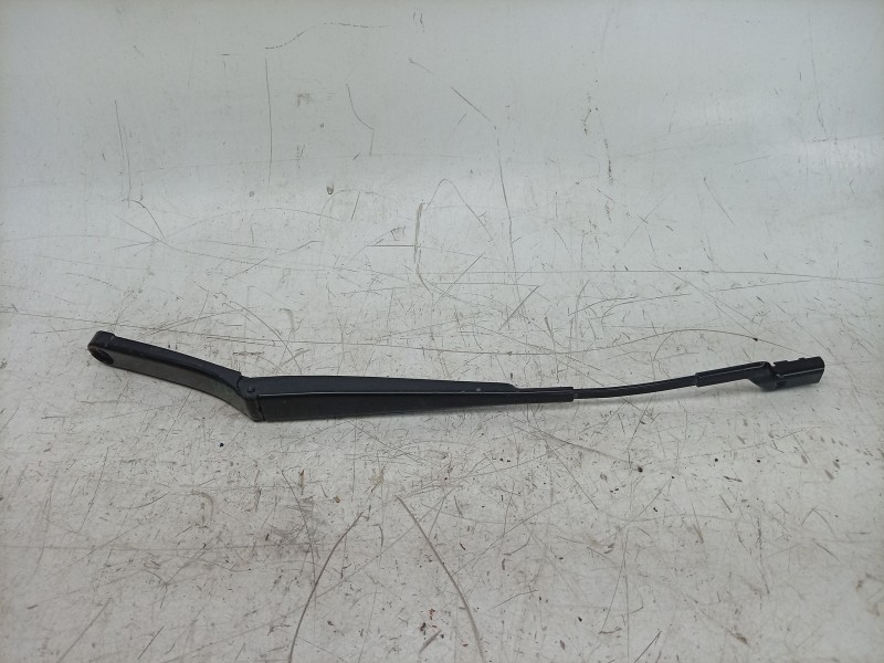 Recambio de brazo limpia delantero derecho para volkswagen golf viii lim. (cd1) life referencia OEM IAM 5G1955410 5G1955410 
