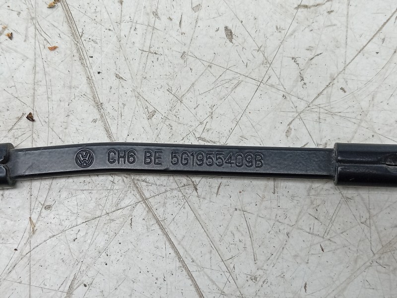 Recambio de brazo limpia delantero derecho para volkswagen golf viii lim. (cd1) life referencia OEM IAM 5G1955410 5G1955410 