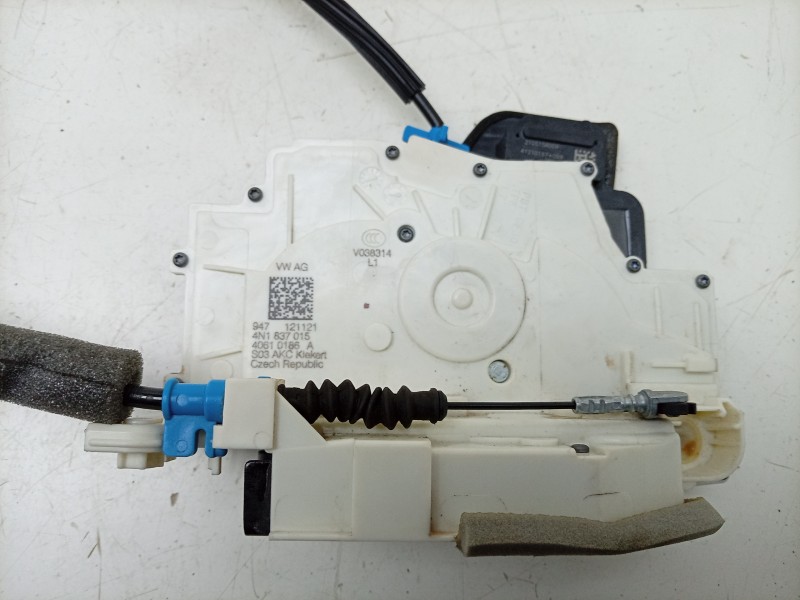 Recambio de cerradura puerta delantera izquierda para porsche taycan (y1a) 4s referencia OEM IAM  4N1837015 