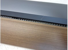 Recambio de moldura para tesla model 3 ev referencia OEM IAM  1619569  2