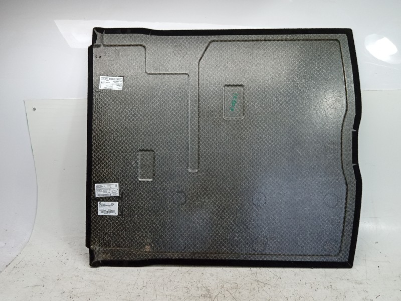Recambio de tapizado maletero suelo para mercedes-benz cla-klasse (bm 118) cla 180 (118.384) referencia OEM IAM  A1186805900 