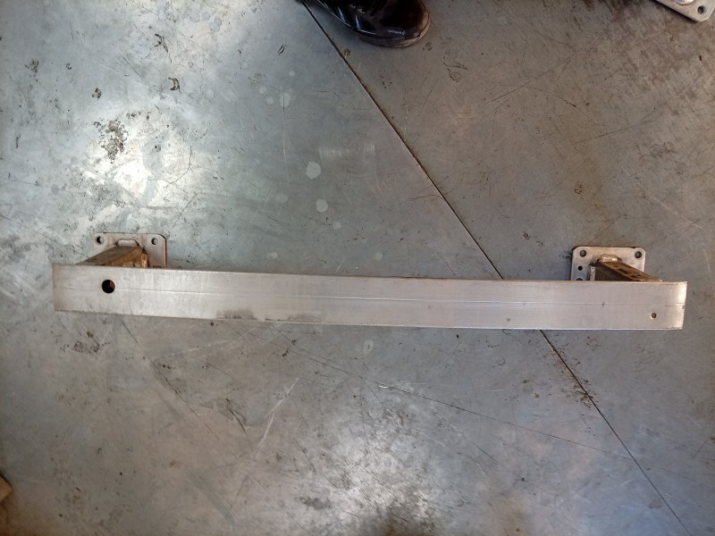Recambio de refuerzo paragolpes trasero para peugeot 308 ii (lb_, lp_, lw_, lh_, l3_) 1.6 gti (l35gnh) referencia OEM IAM 967737