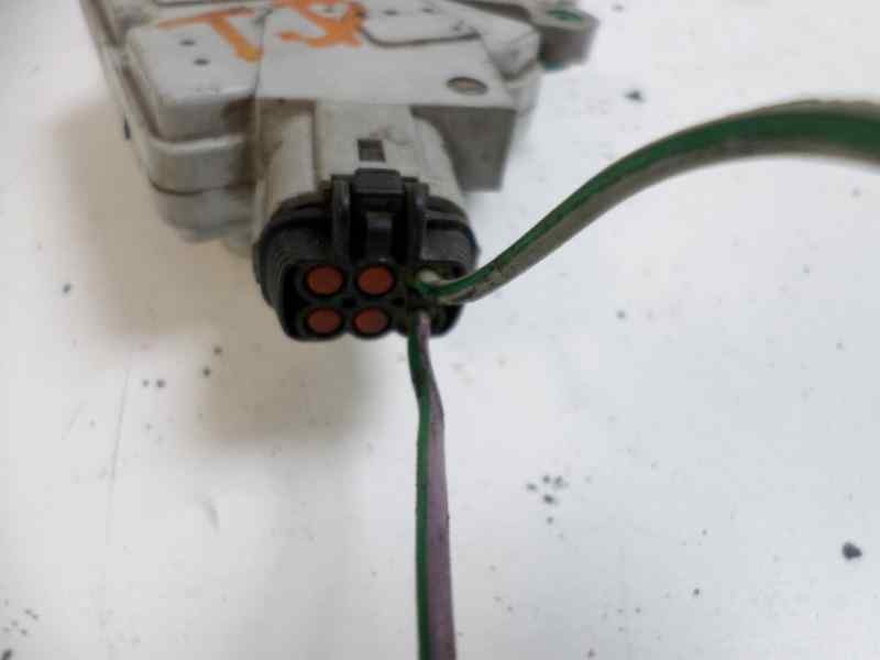 Recambio de cerradura puerta trasera derecha para nissan primera berlina (p11) básico referencia OEM IAM   