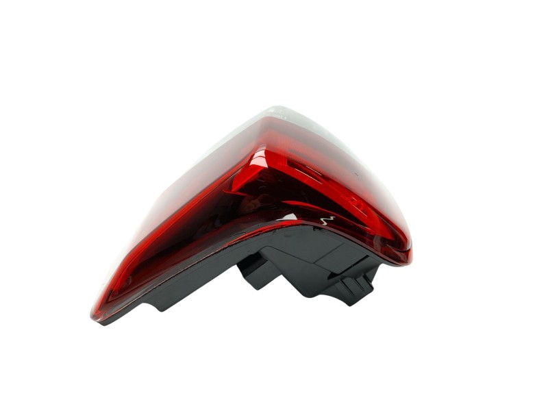 Recambio de piloto trasero derecho para mitsubishi l 200 (kl0/kj0) referencia OEM IAM  8330B210 108704652/16205422/3261008