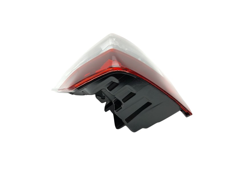 Recambio de piloto trasero izquierdo para mitsubishi l 200 (kl0/kj0) referencia OEM IAM  8330B211 108704653/16205421/3261007
