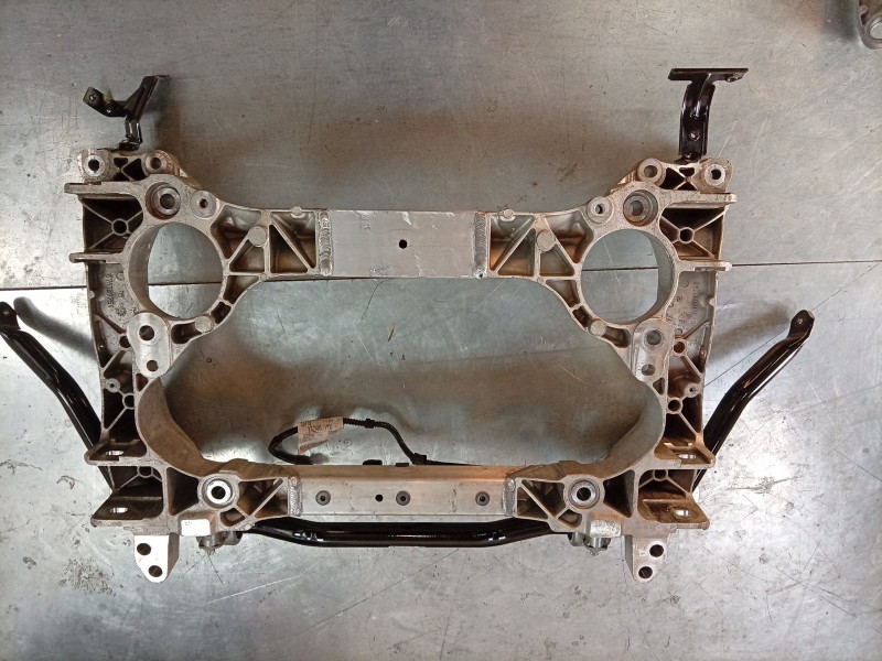 Recambio de puente delantero para maserati ghibli iii (m157) 3.0 s q4 referencia OEM IAM 670006613 670006613 