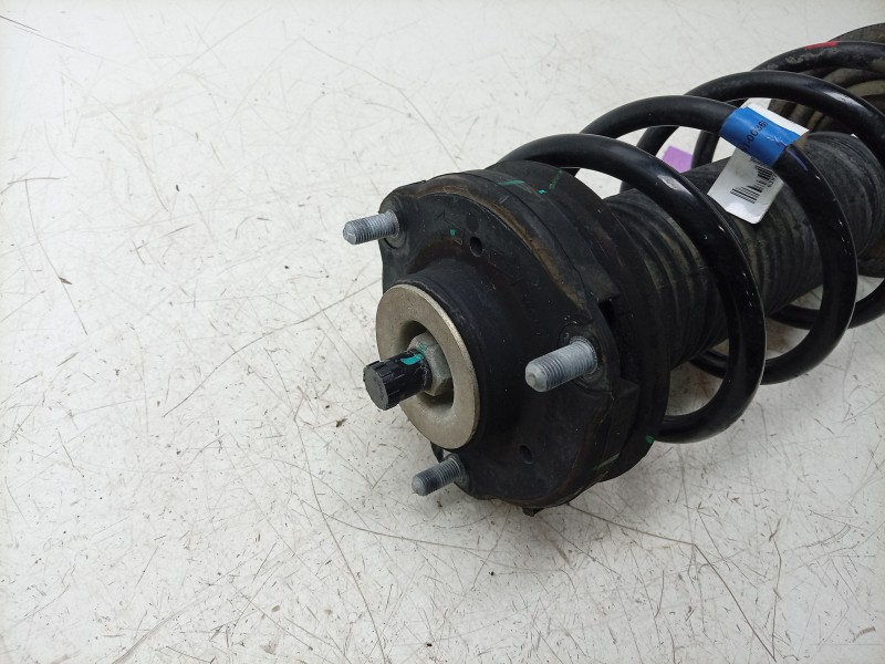 Recambio de amortiguador delantero derecho para mg zs suv (azs1) 1.5 vti referencia OEM IAM 11595676 10573459 