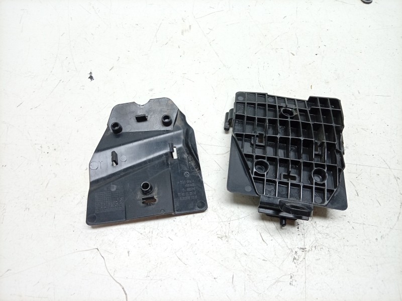Recambio de moldura para bmw r 1250 r 1250 r (1r13) referencia OEM IAM  8382947 