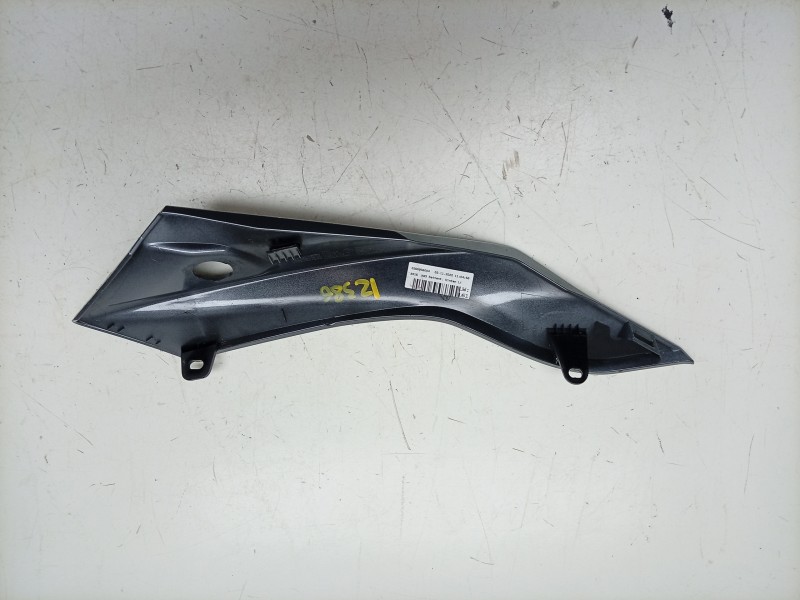 Recambio de moldura para bmw f (801cc - ) f 900 r (4r90) referencia OEM IAM  46638403867 