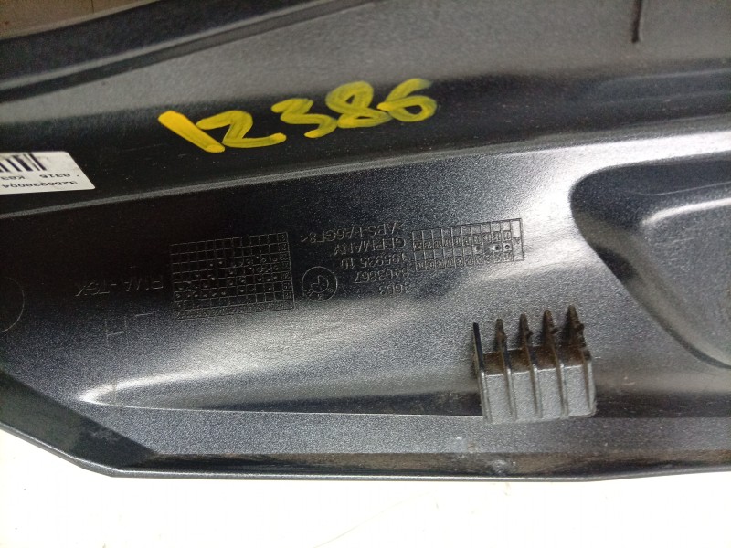Recambio de moldura para bmw f (801cc - ) f 900 r (4r90) referencia OEM IAM  46638403867 
