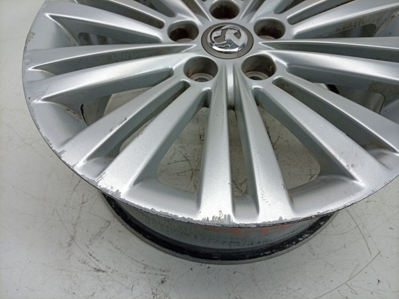 Recambio de llanta para opel insignia a sedán (g09) 2.0 turbo e85 (69) referencia OEM IAM  13313796 