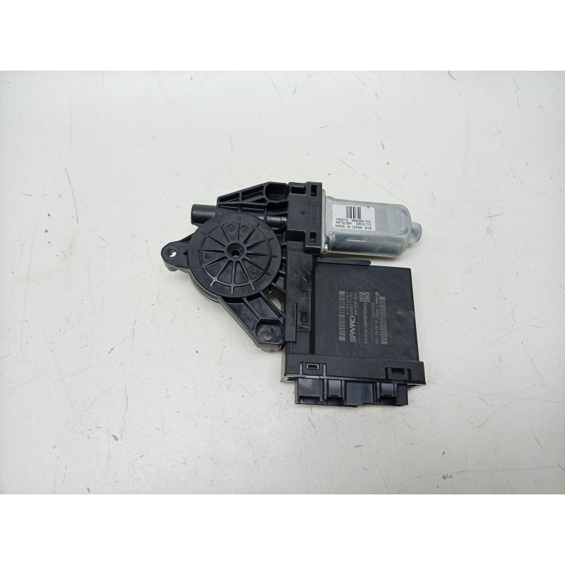 Recambio de motor elevalunas delantero derecho para volvo v60 ii cross country (227) d4 awd referencia OEM IAM  31674757 