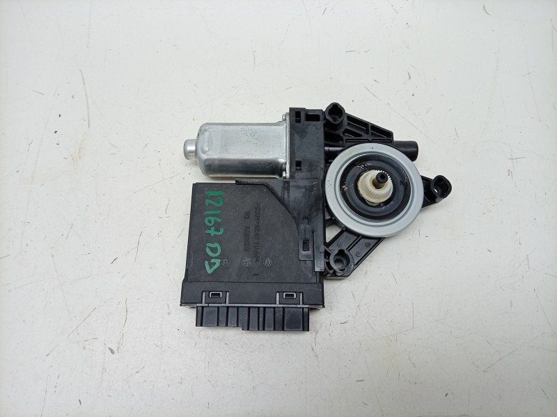 Recambio de motor elevalunas delantero derecho para volvo v60 ii cross country (227) d4 awd referencia OEM IAM  31674757 