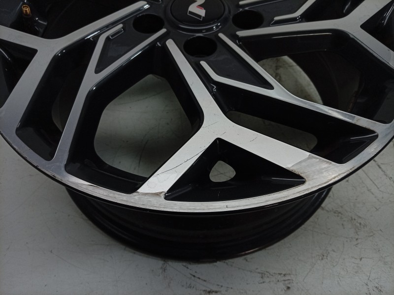 Recambio de llanta para hyundai i30 (pde, pd, pden) 1.0 t-gdi referencia OEM IAM  52910G4BA0 