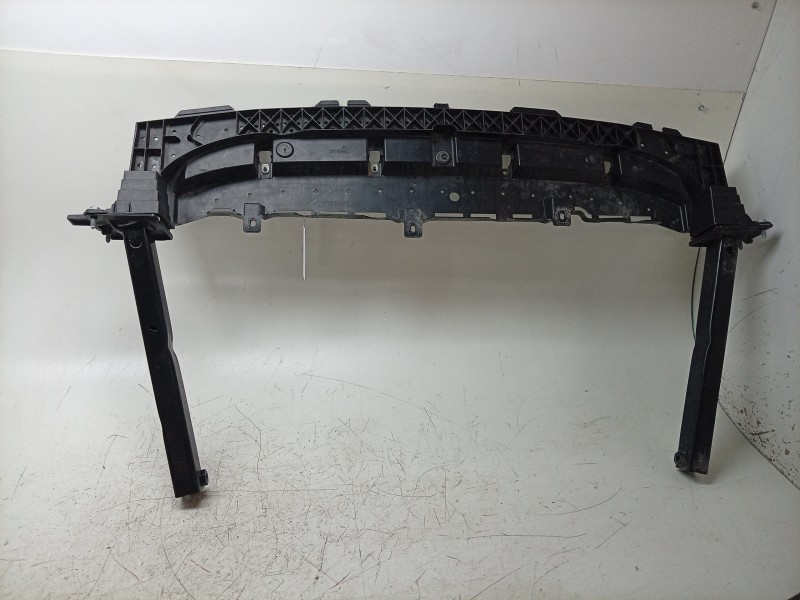 Recambio de travesaño inferior para citroën c3 aircross ii van (2c_, 2r_) puretech 82 referencia OEM IAM  39103845 