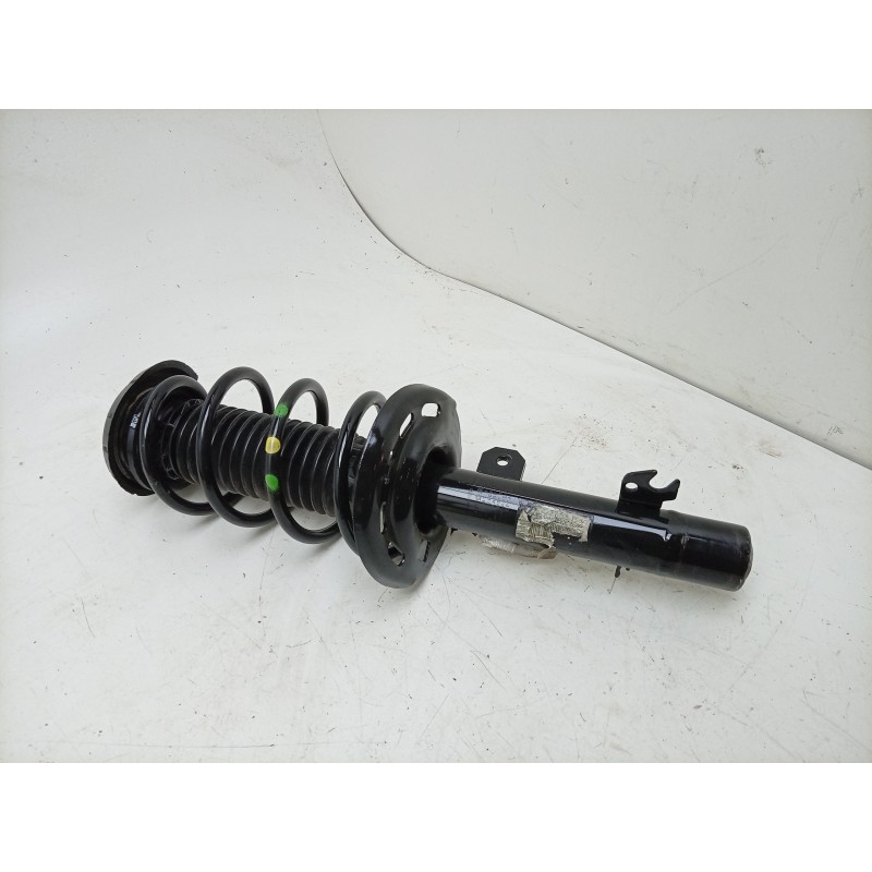 Recambio de amortiguador delantero izquierdo para citroën c3 aircross ii van (2c_, 2r_) puretech 82 referencia OEM IAM  98272387