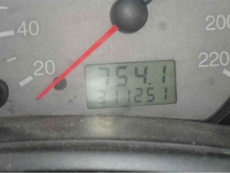 ford focus berlina (cak) del año 2002