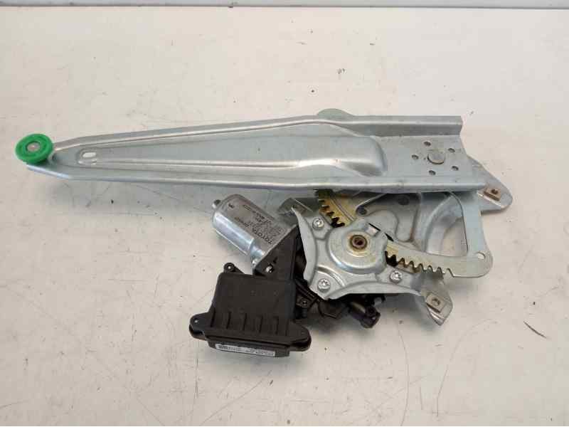 Recambio de elevalunas trasero derecho para toyota auris 1.2 16v turbo cat referencia OEM IAM 857200244B  
