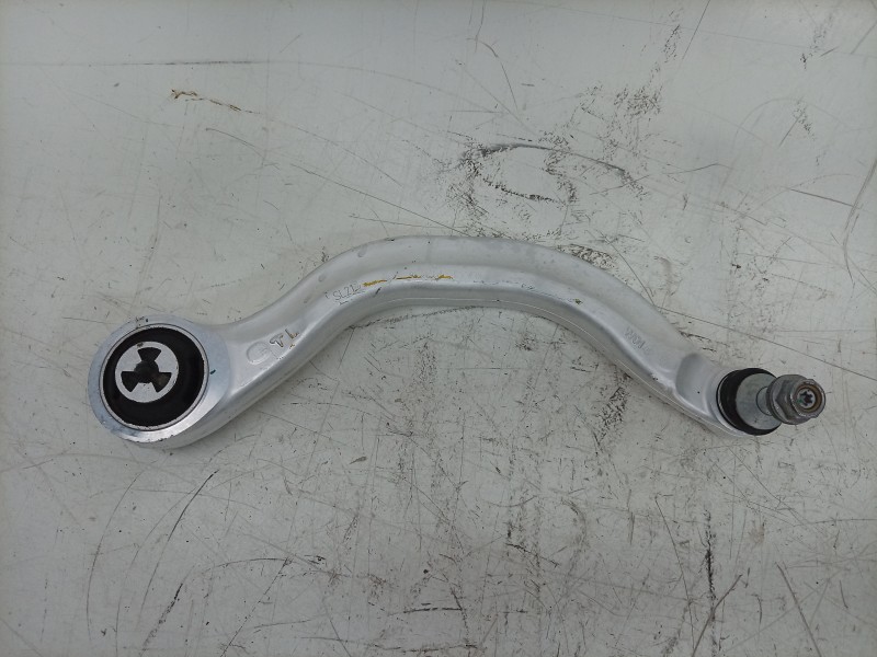 Recambio de brazo suspension inferior delantero izquierdo para tesla model 3 ev referencia OEM IAM  134435400A 