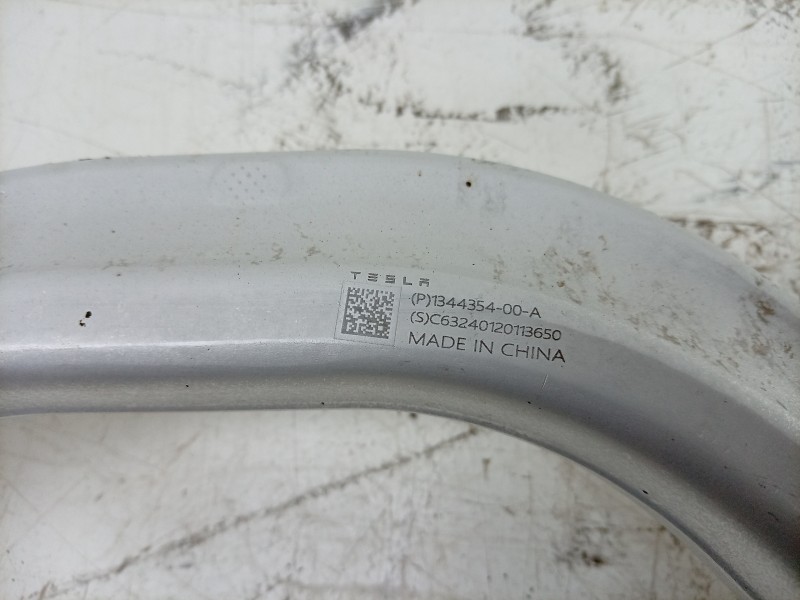 Recambio de brazo suspension inferior delantero izquierdo para tesla model 3 ev referencia OEM IAM  134435400A 