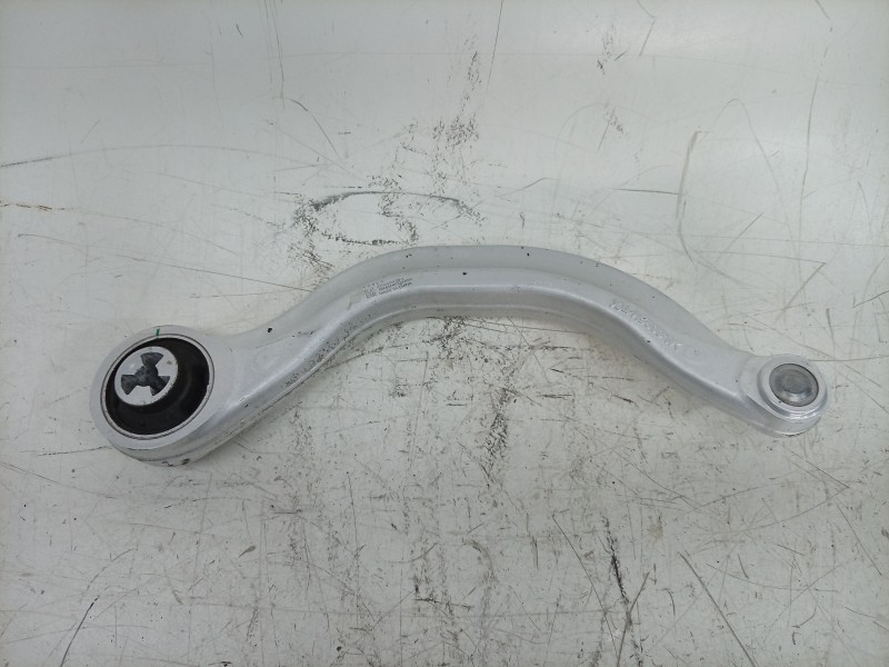 Recambio de brazo suspension inferior delantero derecho para tesla model 3 ev referencia OEM IAM  134435900A 
