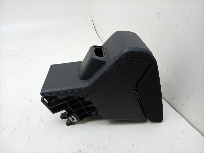 Recambio de apoyabrazos central para volkswagen polo vi (aw1, bz1, ae1) 1.0 tsi referencia OEM IAM  6F0864207AD 