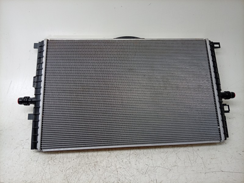 Recambio de radiador agua para tesla model 3 ev referencia OEM IAM  160781100 550323