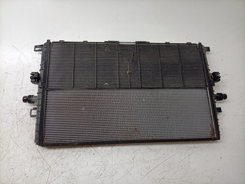 Recambio de radiador agua para tesla model 3 ev referencia OEM IAM  160781100 550323