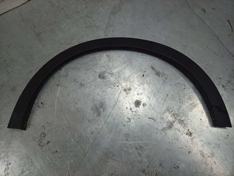 Recambio de aletin delantero derecho para kg mobility tivoli referencia OEM IAM  7952035000 