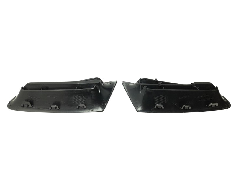 Recambio de rejilla delantera para renault clio iii 1.5 dci diesel referencia OEM IAM  7701208684 107194605/5501570/RN3252003/RN