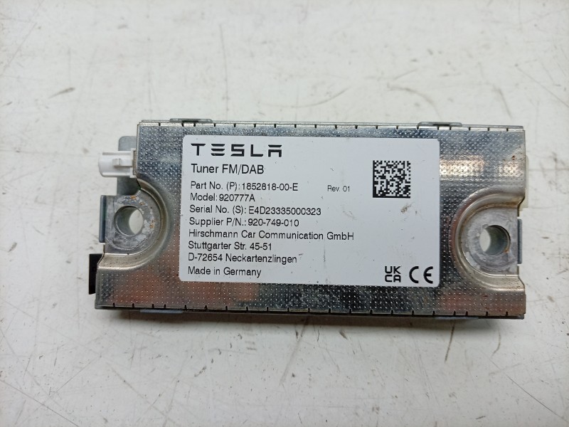 Recambio de amplificador de antena para tesla model 3 ev referencia OEM IAM  185281800E 
