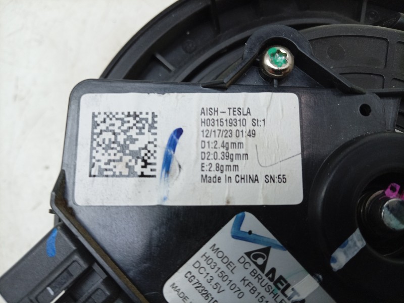 Recambio de ventilador calefaccion para tesla model 3 ev referencia OEM IAM H031501070 H031519310 